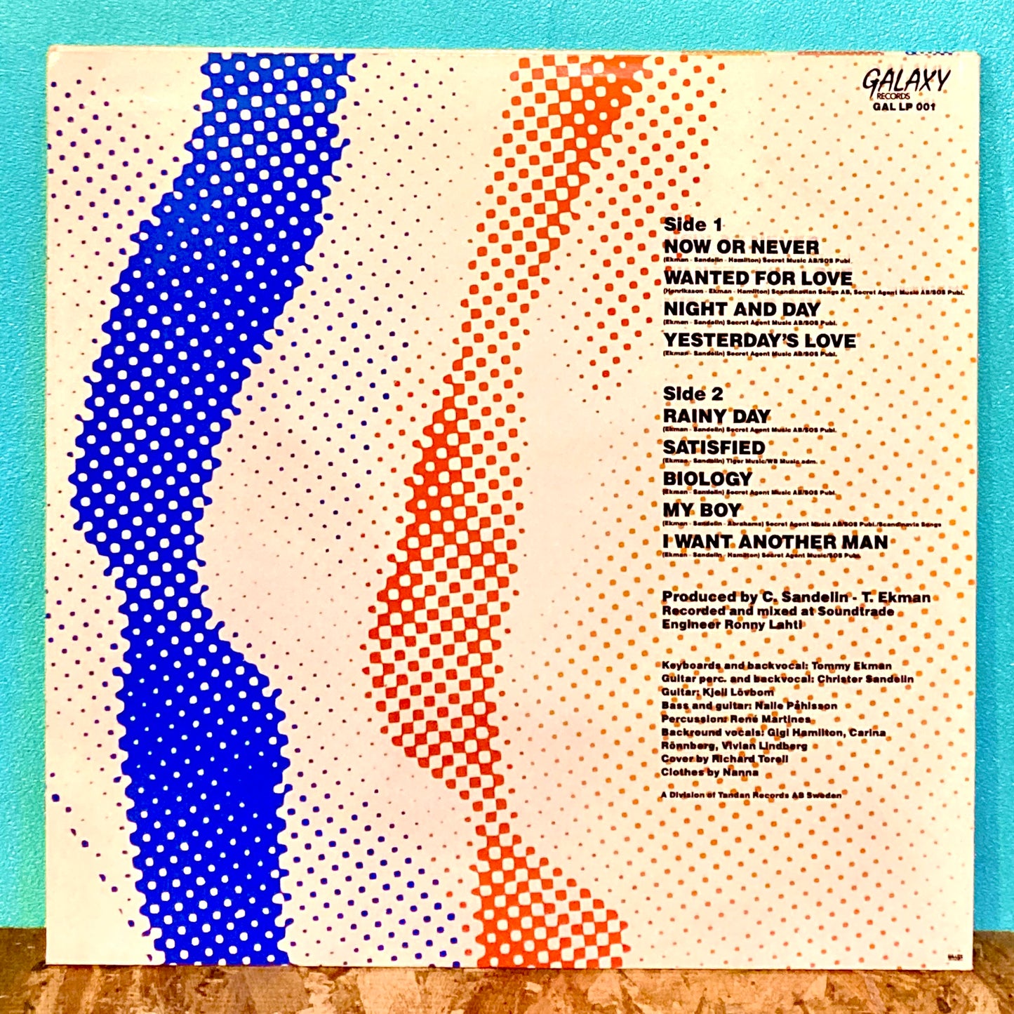 Madeleine Uzho – Satisfied