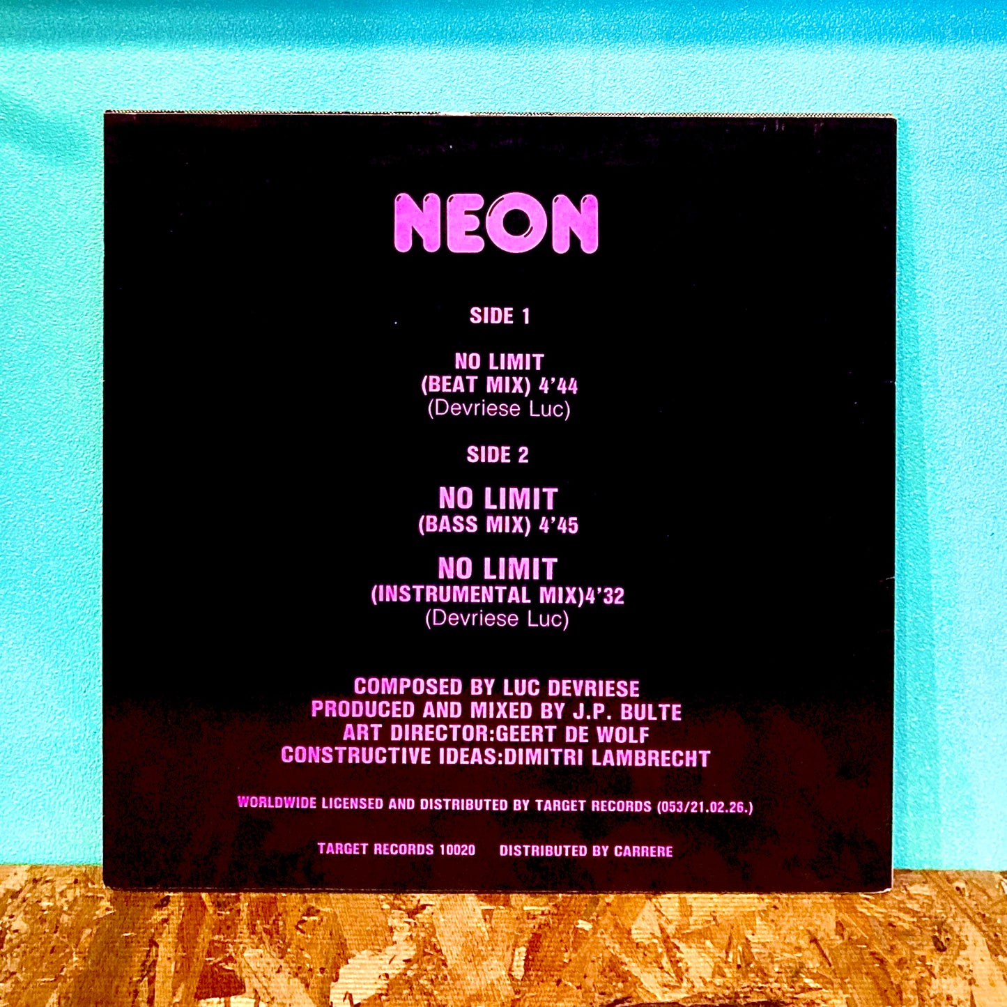 Neon – No Limit
