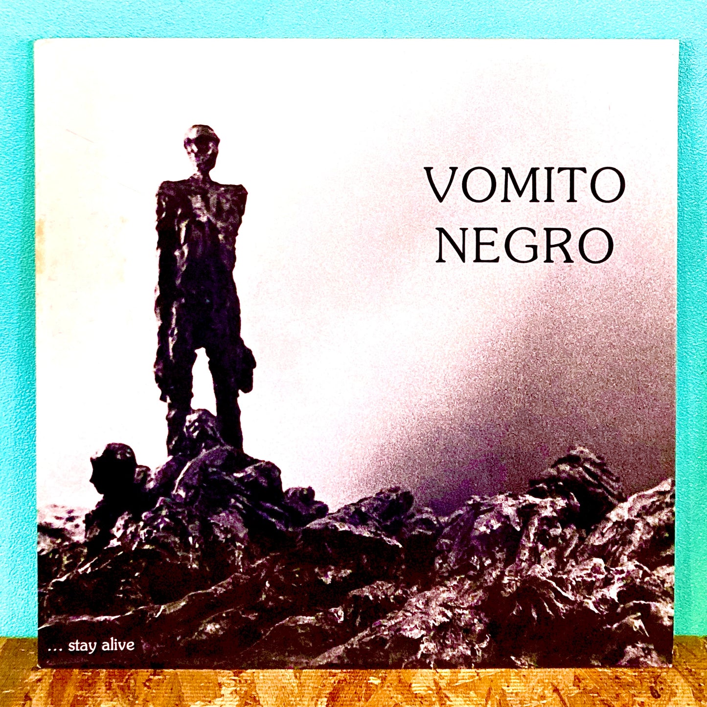 Vomito Negro – Stay Alive