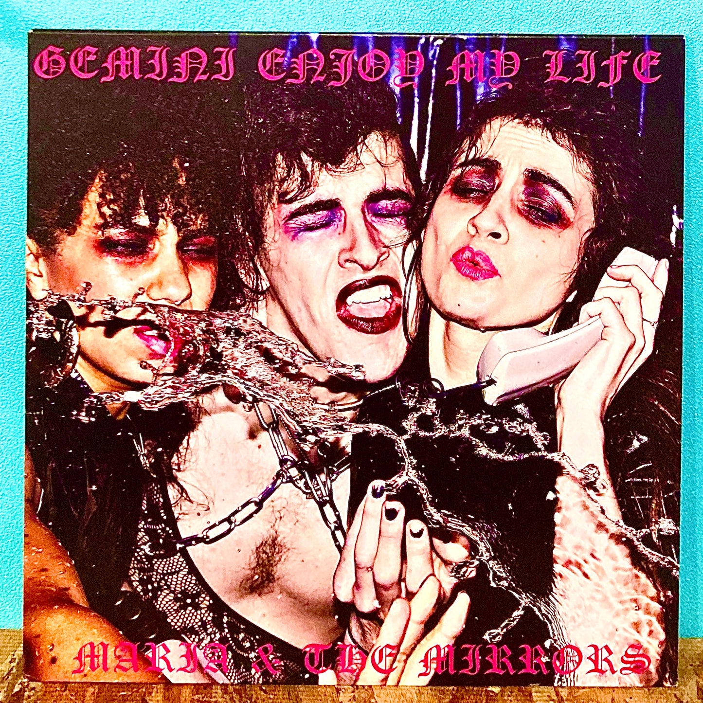 Maria & The Mirrors – Gemini Enjoy My Life