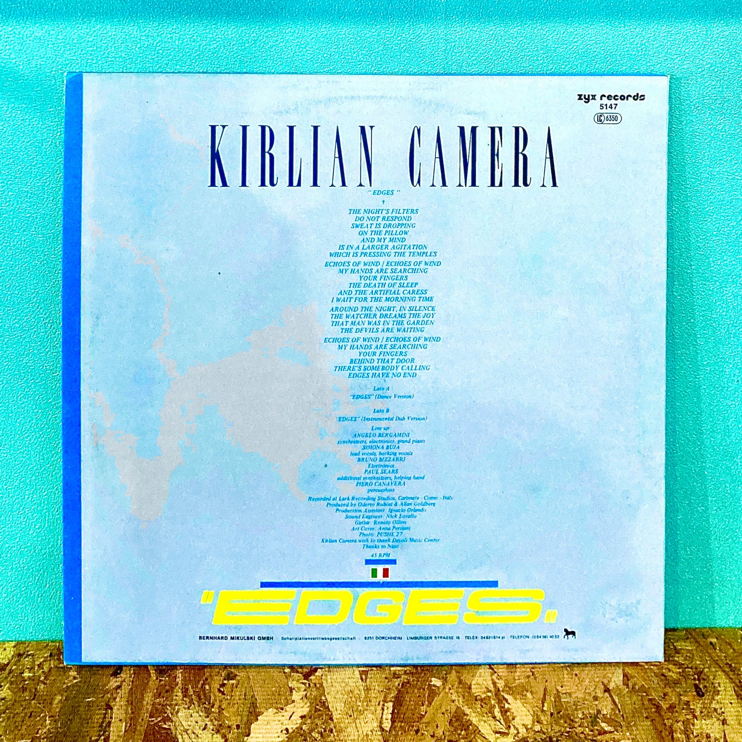 Kirlian Camera – Edges