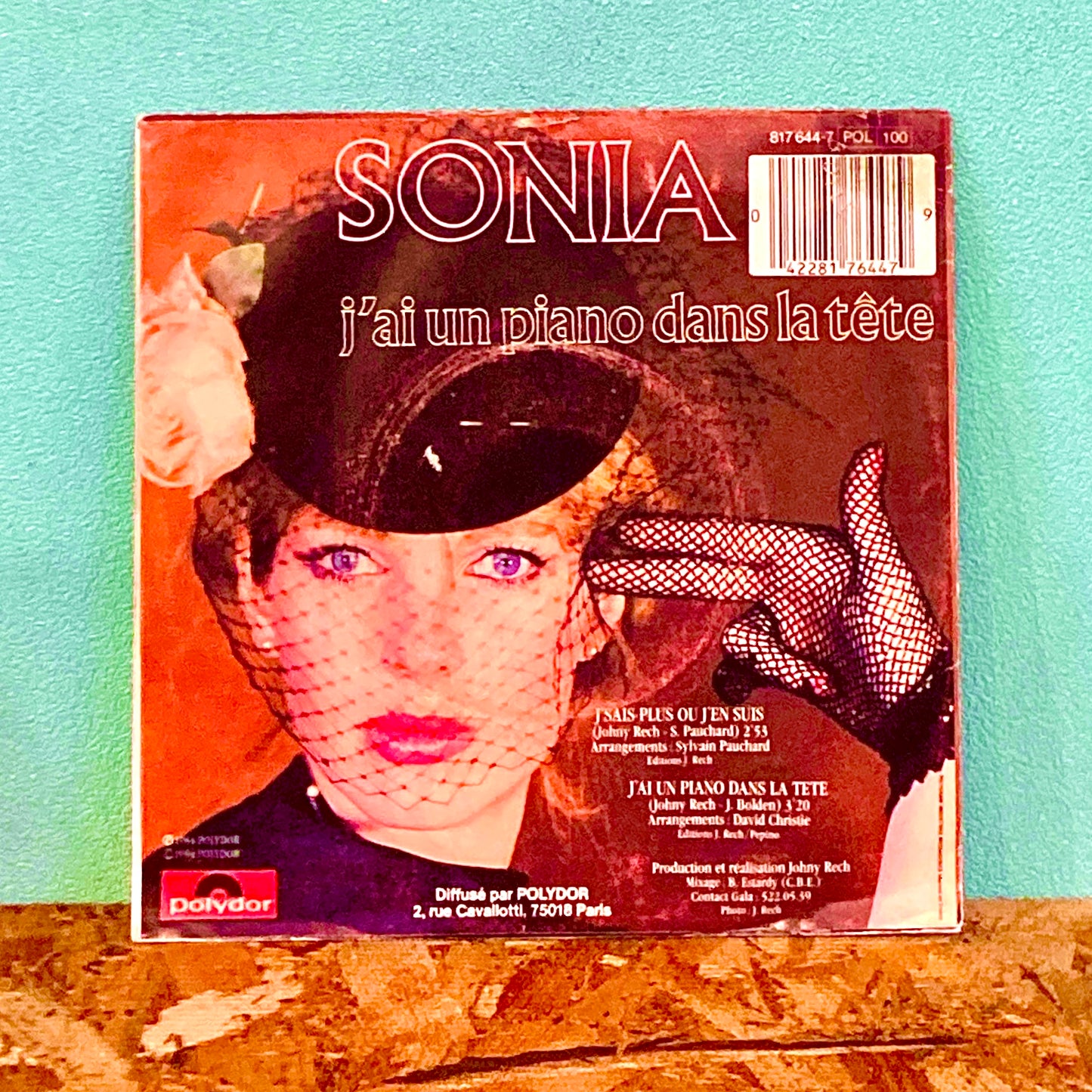 Sonia - J'sais Plus Oú J'en Suis / J'ai Un Piano Dans La Tete