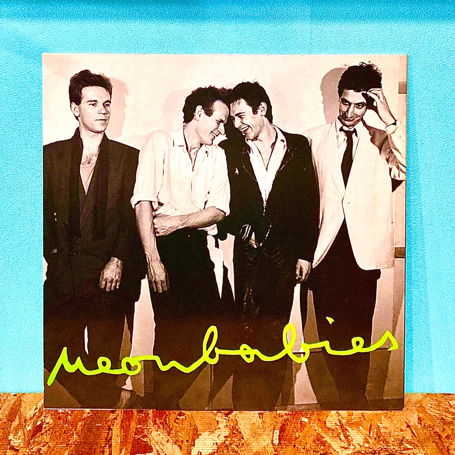 Neonbabies – Neonbabies