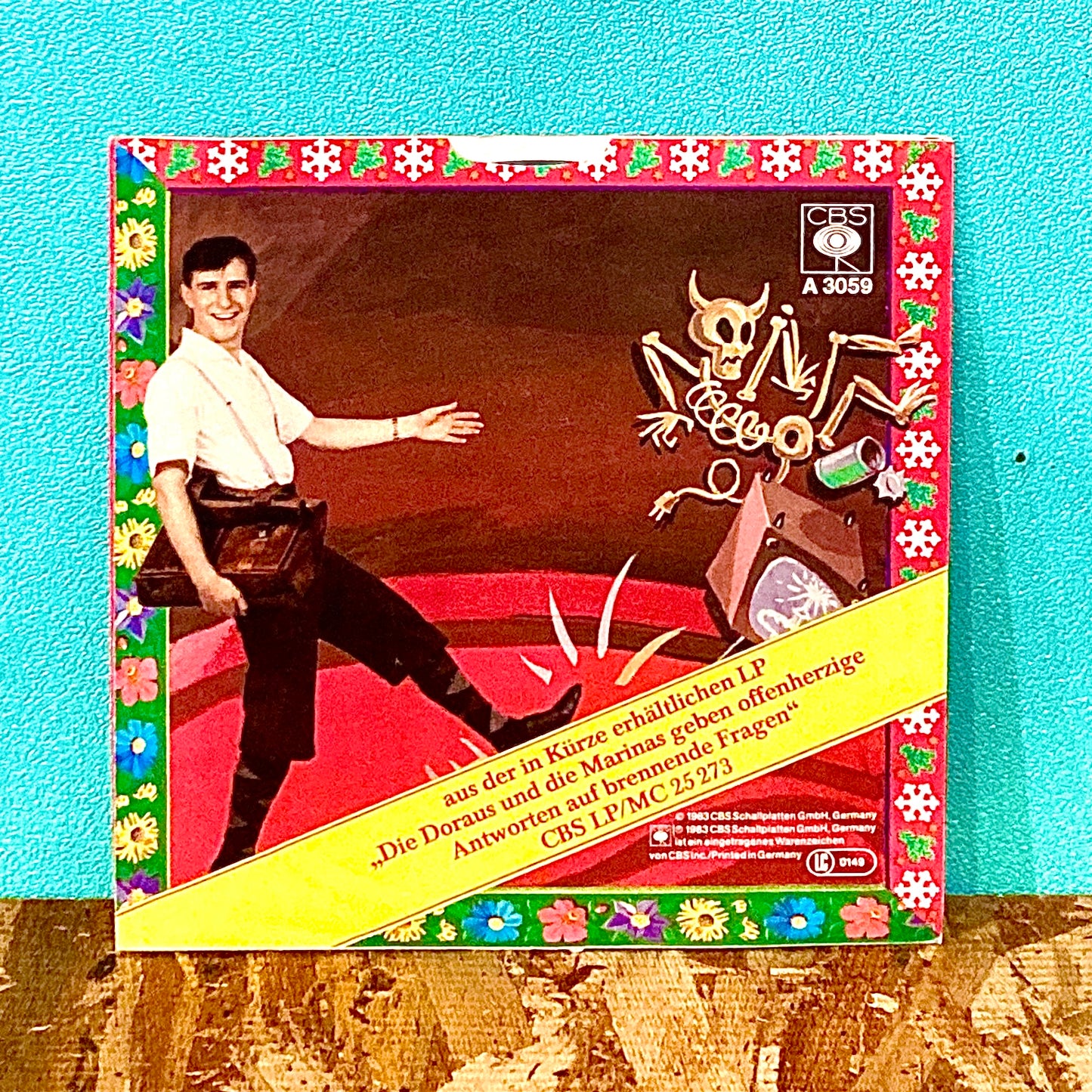 Die Doraus Und Die Marinas – Die Welt Ist Schlecht