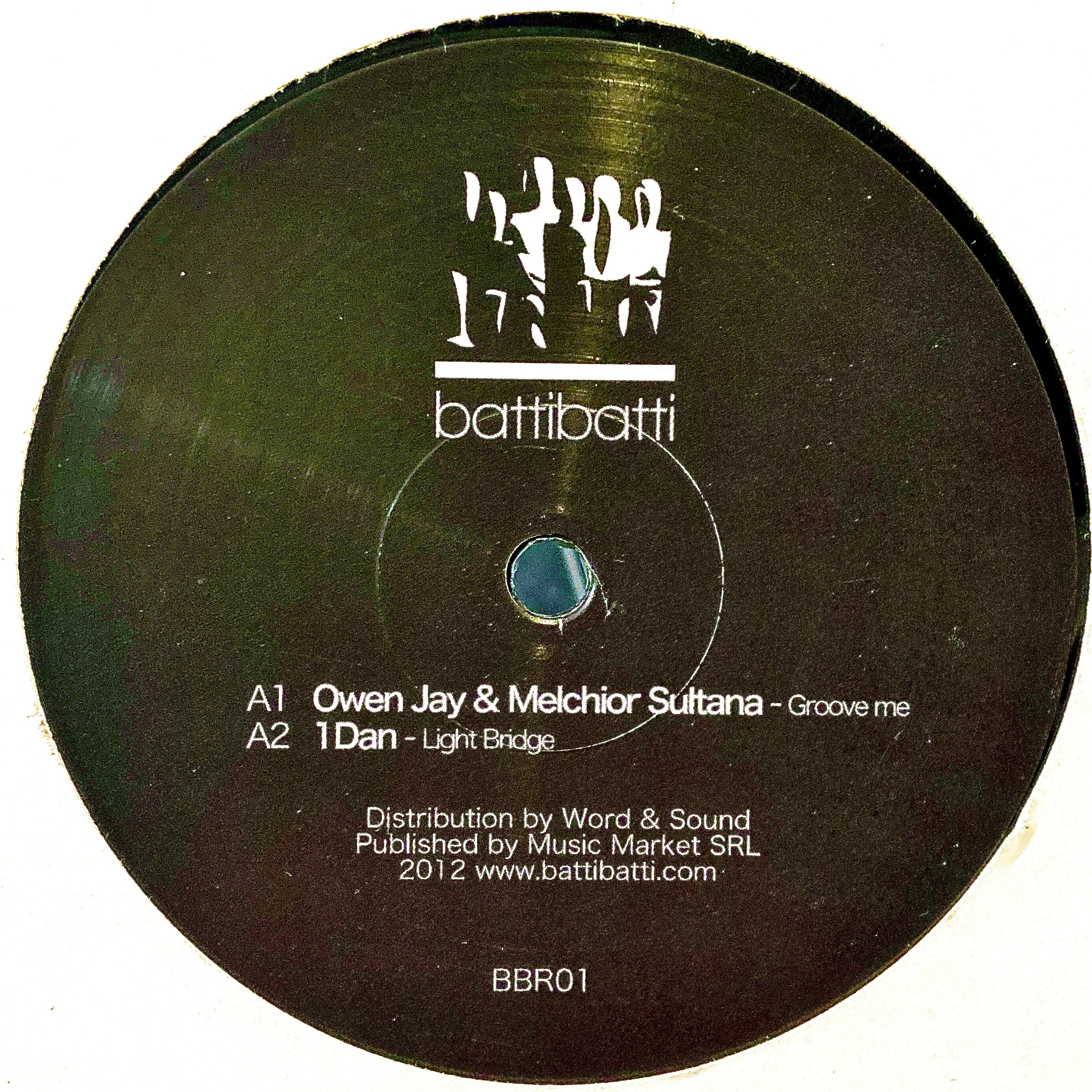 Deep House – 汎芽舎