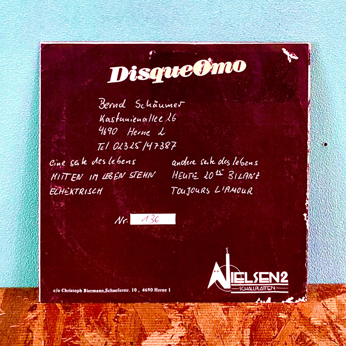 DisqueOmo - Wer Mitten Im Leben Steht