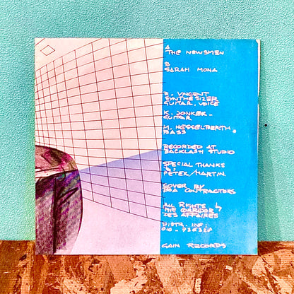 Corridor Des Affaires – The Newsman