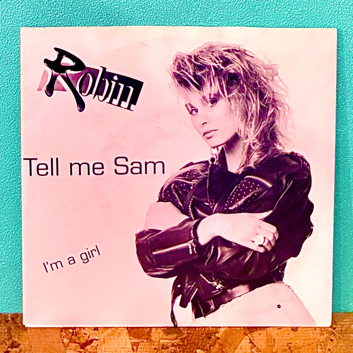 Robin - Tell Me Sam