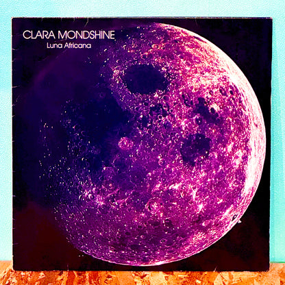 Clara Mondshine – Luna Africana