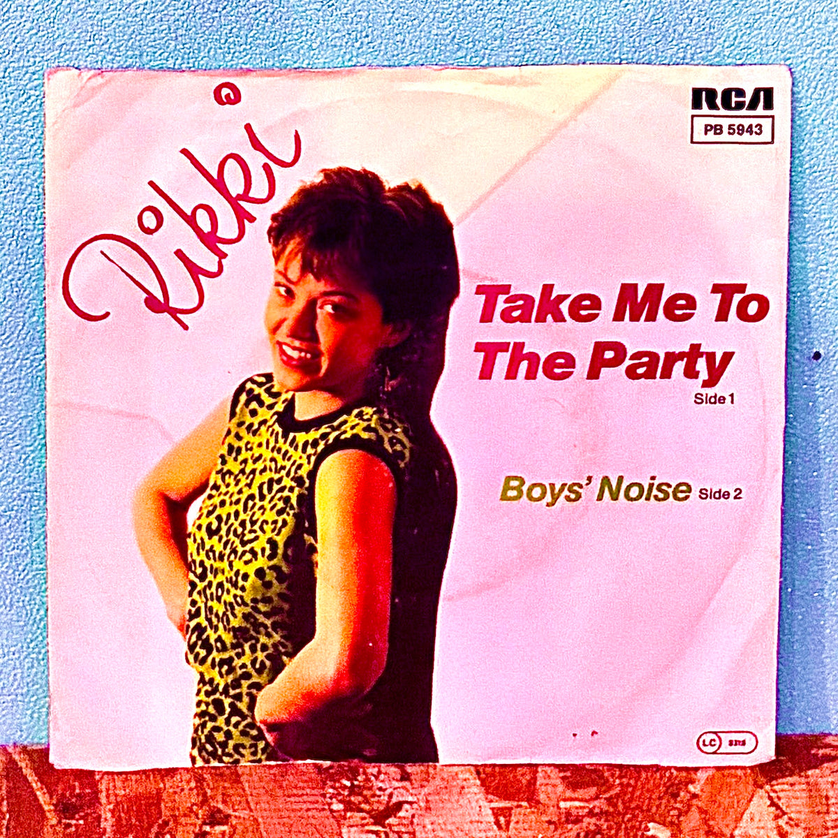 Rikki – Take Me To The Party
